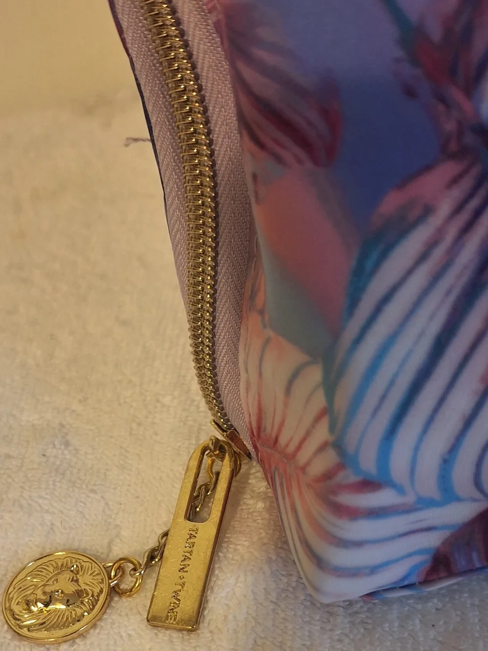 Dulce Candy Tartan Twain 5g Tropical Leaf Cosmetic Pouch - Pink & Blue